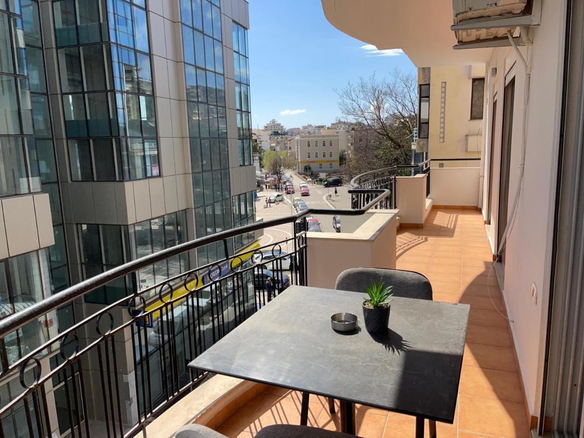 Saranda Central Apartment Zewnętrze zdjęcie